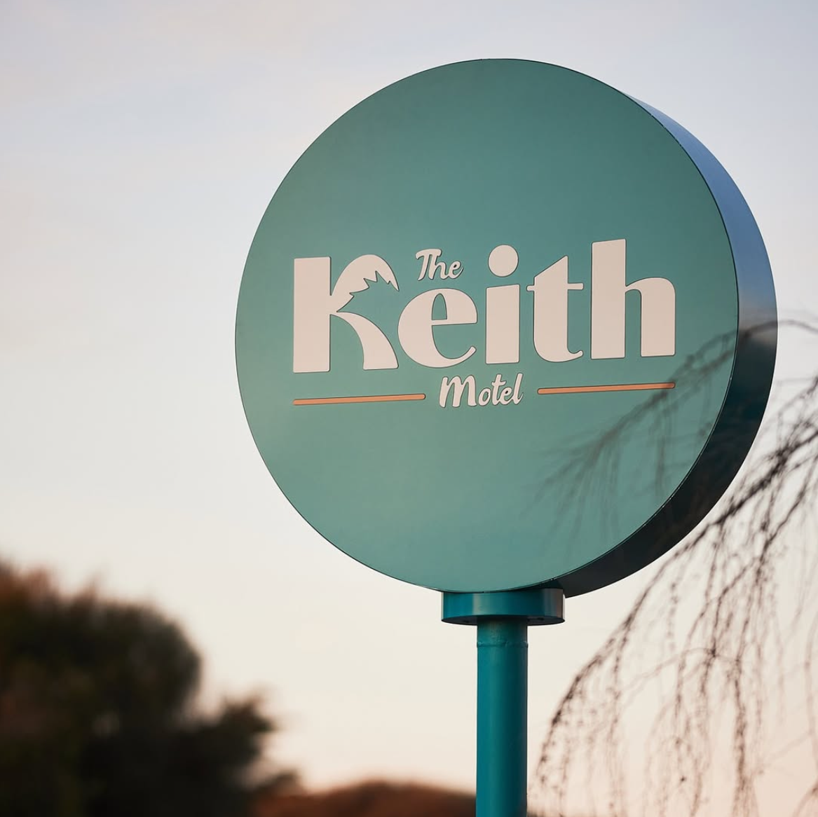 Eadie Escapes - The Keith Motel