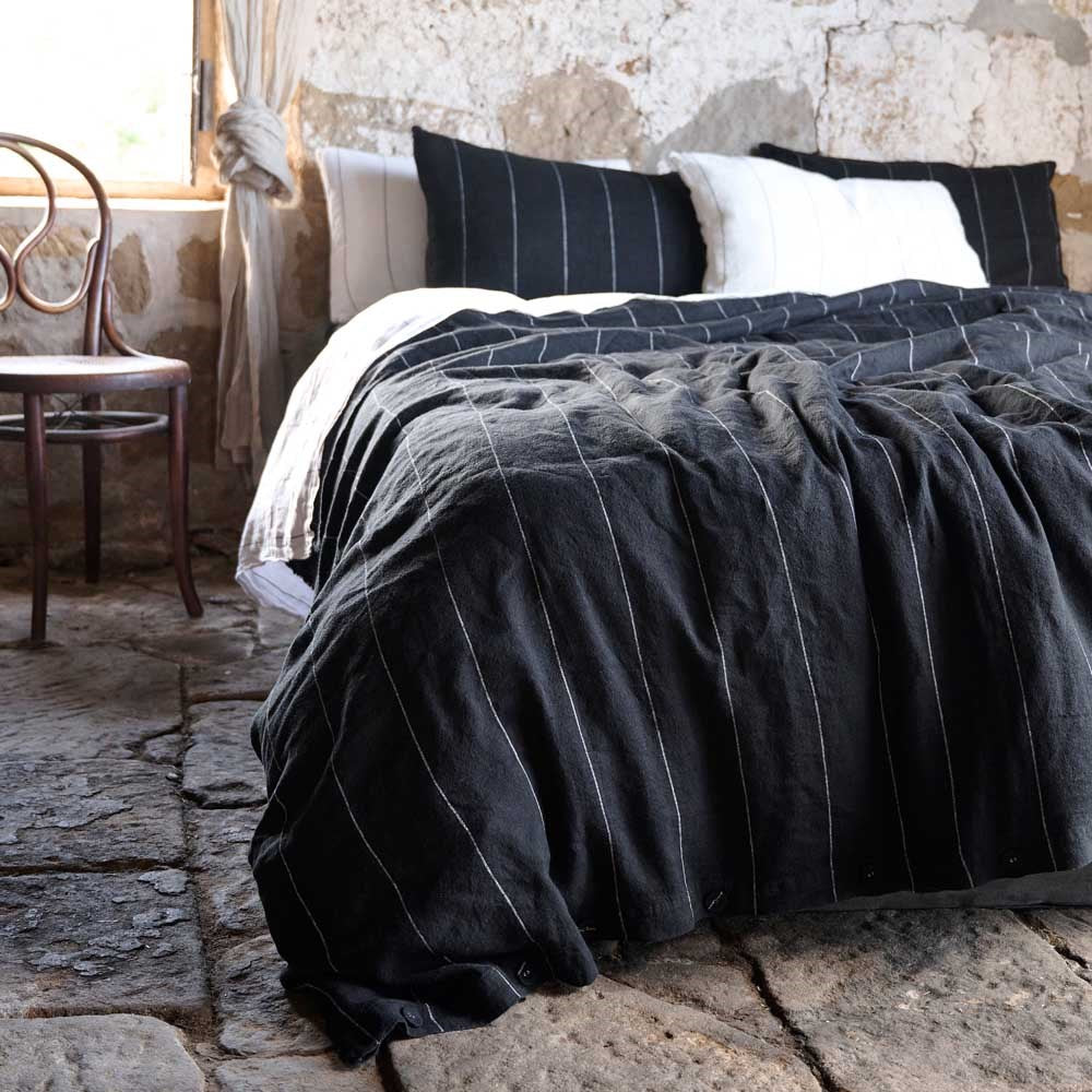 Carter Linen Pillowcase Set - Black w&