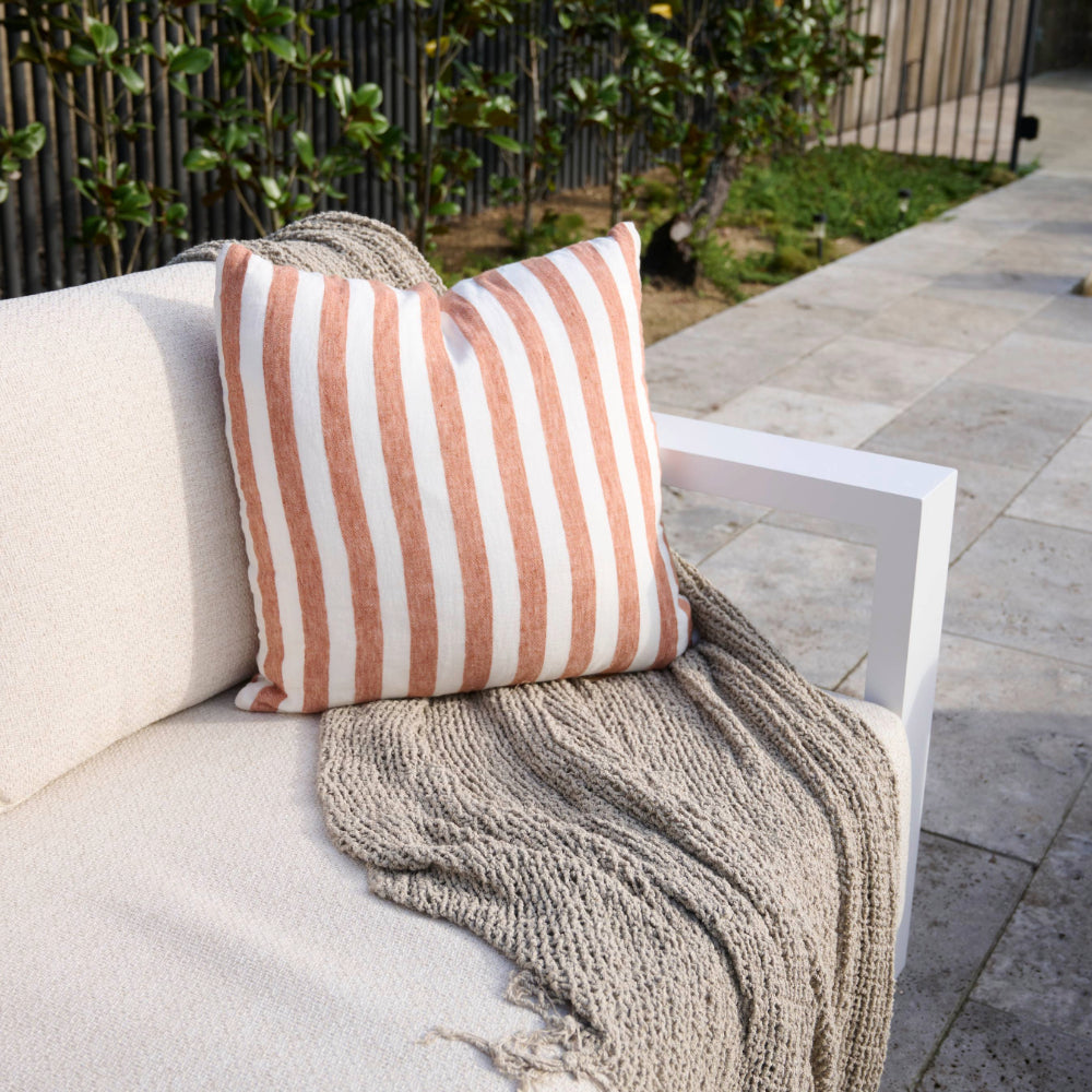 Santi Linen Outdoor Cushion - Off White/Nutmeg Stripe 