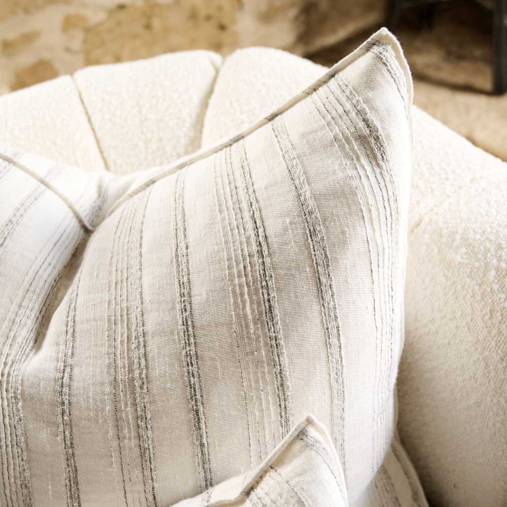 Alec Linen Cushion - Eadie Lifestyle