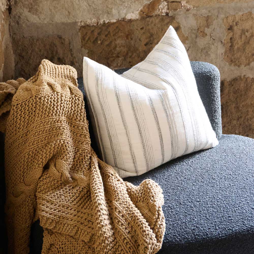 Alec Linen Cushion - Eadie Lifestyle