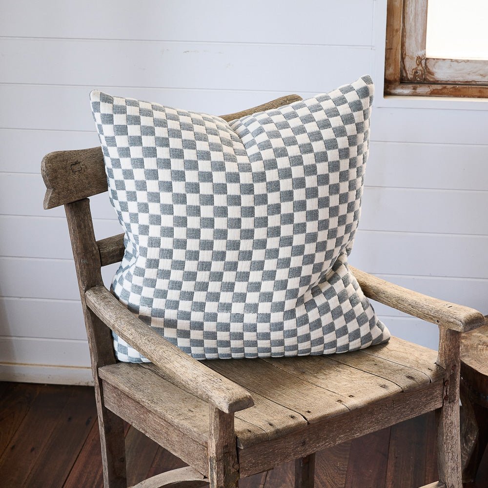 Gambit Cushion - White/Blue - Eadie Lifestyle