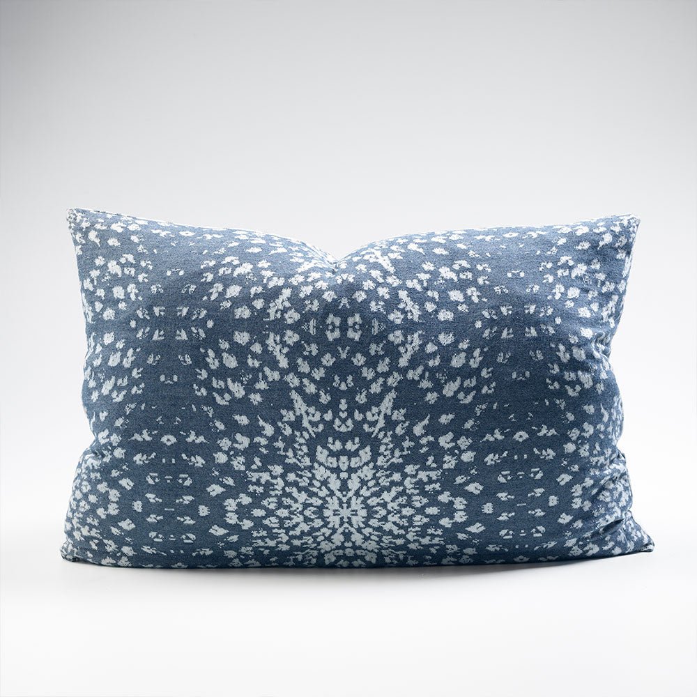 Glacier Reversible Cushion - Navy/White - Eadie Lifestyle