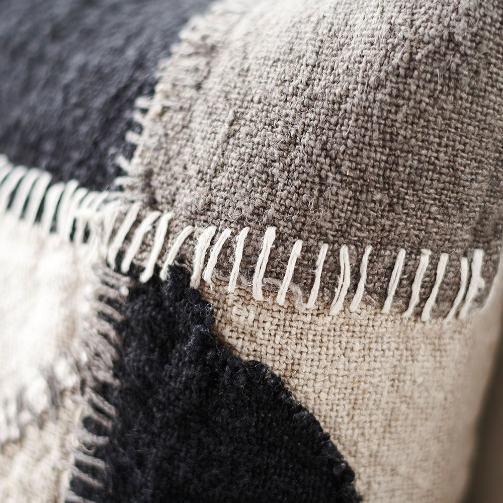 Perfecto Hand Woven Linen Cushion - Eadie Lifestyle