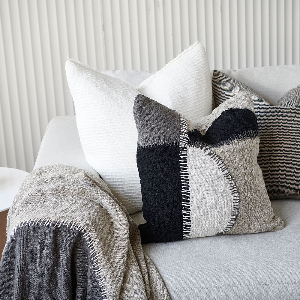 Perfecto Hand Woven Linen Cushion - Eadie Lifestyle