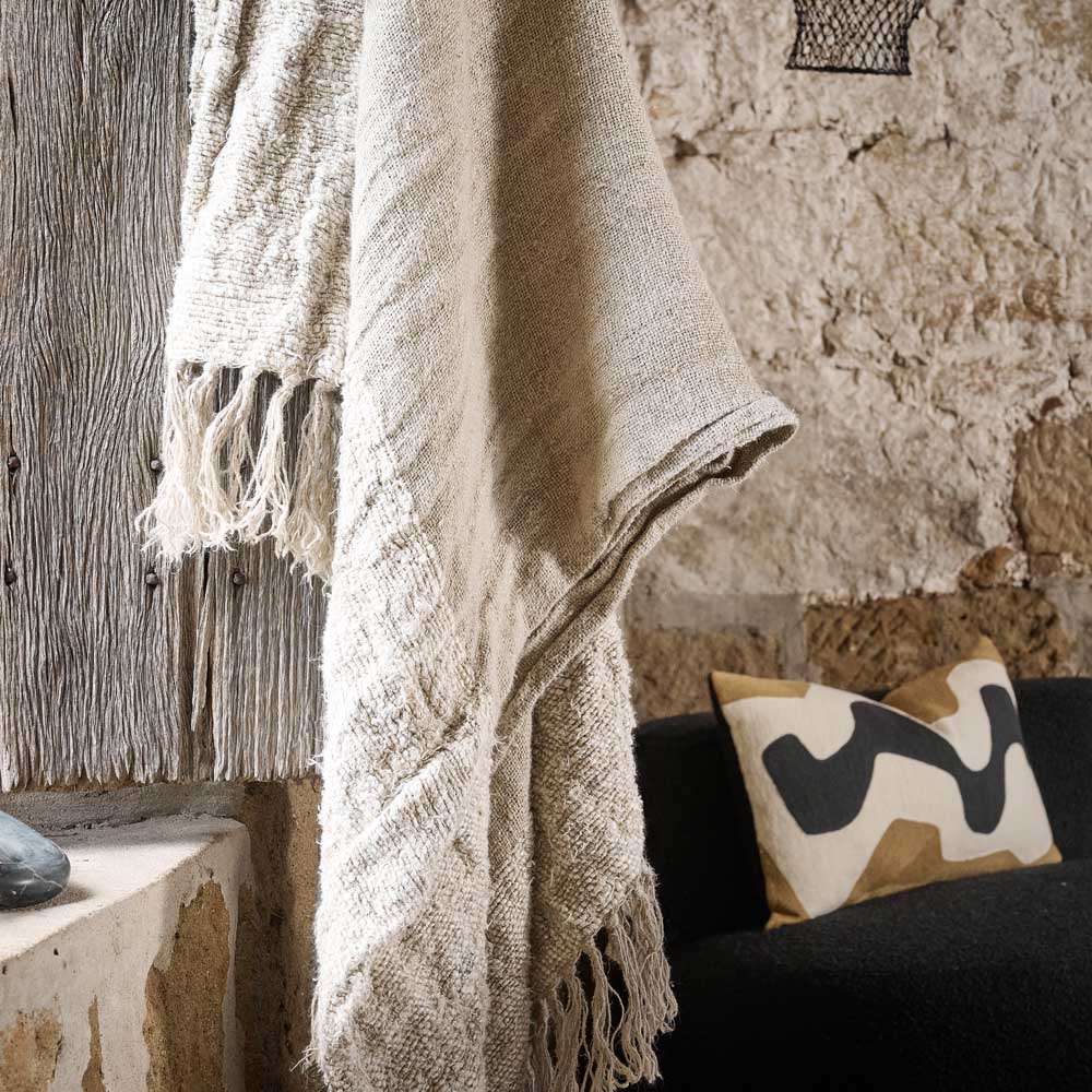 Raffine Linen Throw - Eadie Lifestyle